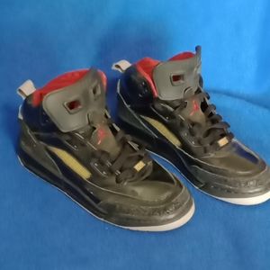 ⏳ 👟 Air Jordan Mike Mars Shoes Size 7